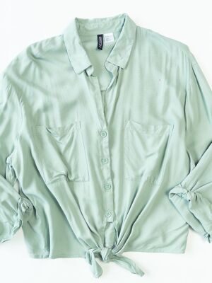 Рубашка из вискозы женская с пуговицами/карманами рукав 3/4 завязки внизу спереди цвет мятный размер EUR M ( rus 46-48) H&M