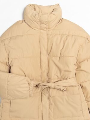 Куртка зимняя демисезонная женская стеганая на синтепоне, застежка молния/кнопки, с поясом цвет бежевый размер EUR L (rus 48-50) JJXX