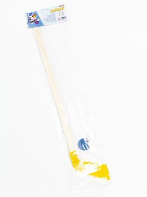 Детский набор хоккейная клюшка цвет Желтый и шайба. Для активного времяпровождения на улице детей от 3 лет.