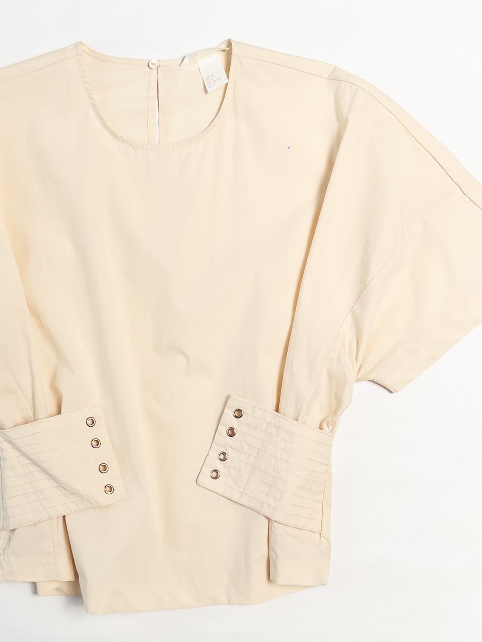 Блузка хлопчатобумажной ткани женская с поясом на шнуровке/на потайной пуговице сзади цвет молочный размер EUR 34 ( rus 40-42) H&M * нет шнурка