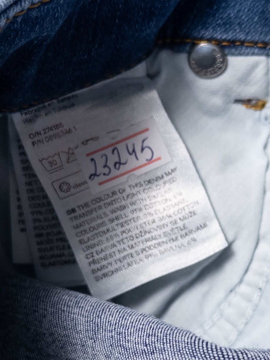 Высокие шорты-бермуды цвет голубой размер EUR 36 (rus 42) H&M
