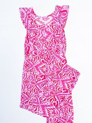 Комбинезон из вискозы для девочки сзади на пуговице с рюшами на плечах цвет розовый/белый с узором рост 122 см  Primark