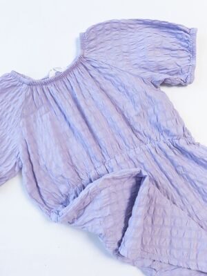 Платье из рельефной ткани вискоза 34% для девочки в поясе на резинке цвет сиреневый рост 110/116 см H&M