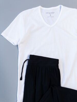 Комплект хлопковый футболка с V-образным вырезом + брюки с утягивающим шнурком в поясе цвет белый/черный размер S Primark