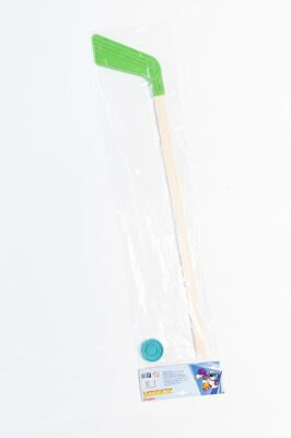 Детский набор хоккейная клюшка цвет Зеленый и шайба. Для активного времяпровождения на улице детей от 3 лет.