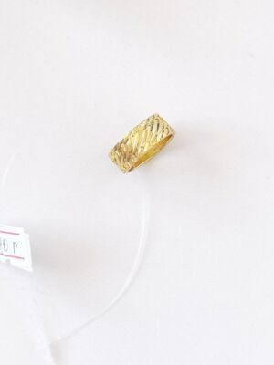 Кольцо женское широкое d 16 мм цвет золотистый Numph