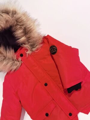 Куртка для малышей цвет красный утепленная на флисовой подкладке с капюшоном 74 см Sinsay