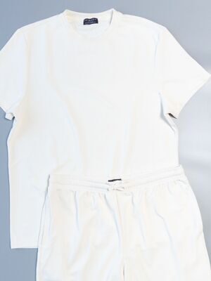 Комплект из рельефной ткани футболка + шорты с утягивающим шнурком в поясе/карманами цвет молочный размер XL Primark