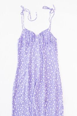 Платье из вискозы женское на регулируемых бретелях с разрезом спереди 43 см на потайной молнии сбоку цвет сиреневый принт цветы размер EUR 36 ( rus 42) H&M
