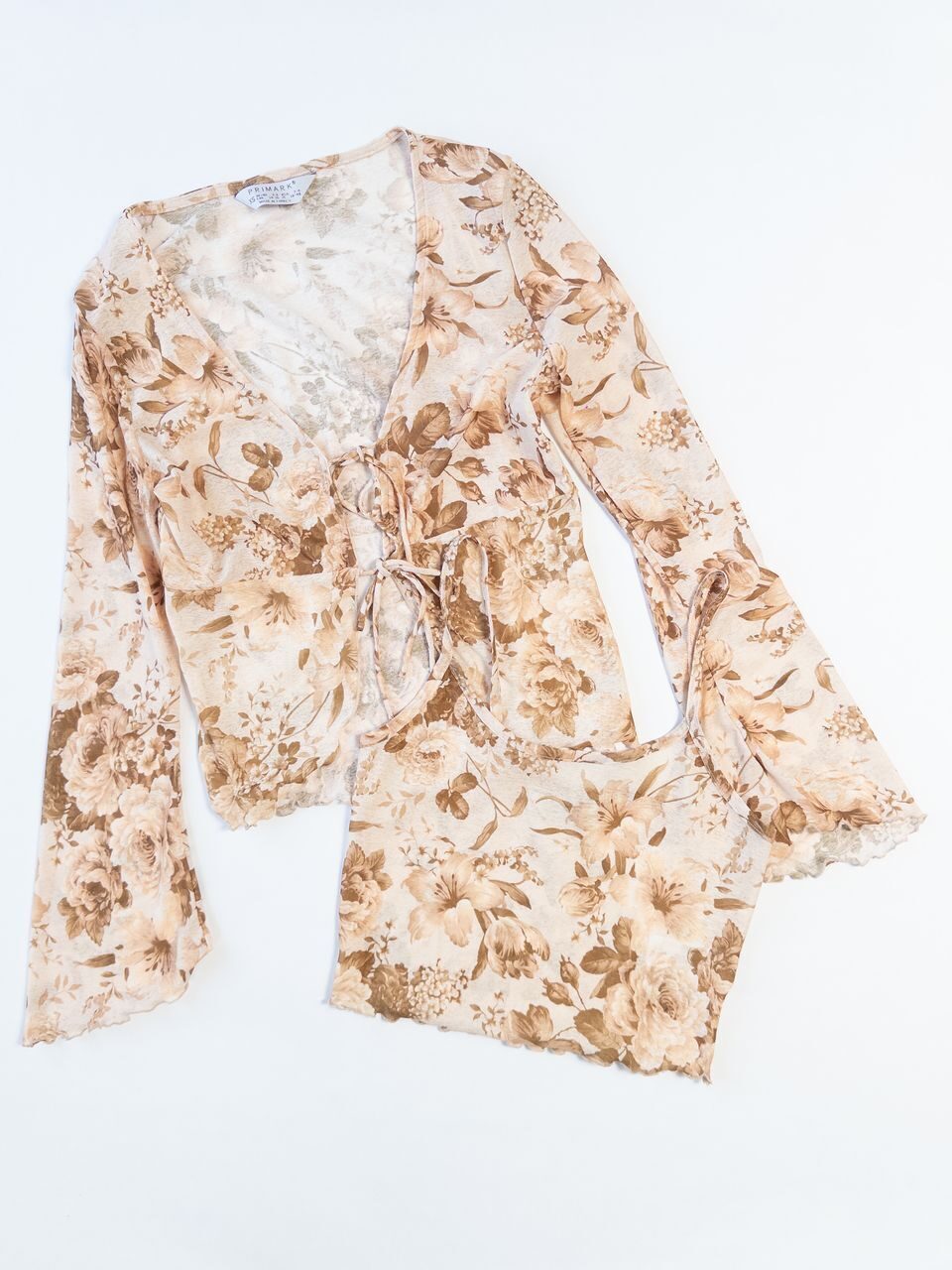 Комплект блуза на завязке + топ укороченный на бретелях цвет бежевый принт цветы размер EUR 34/36 (rus 40-42) Primark