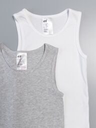 Комплект из 2 маек цвет белый/серый для мальчика на рост 122/128 см H&M
