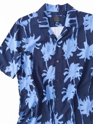 Рубашка-гавайка из вискозы мужская цвет темно-синий/голубой принт пальмы размер S H&M
