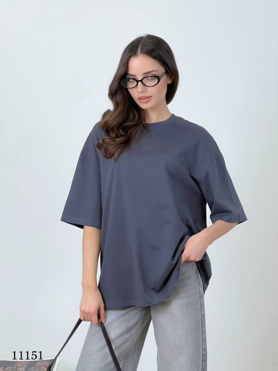 Удлиненная базовая футболка цвет графит oversize (11151) Удлиненная базовая футболка цвет графит oversize (11151)