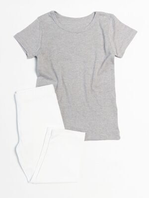 Комплект для девочки футболка в рубчик + леггинсы укороченные цвет серый/белый рост 122 см Primark