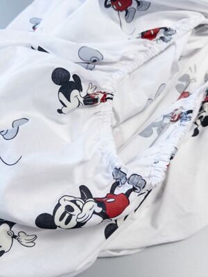 Простынь хлопковая на резинке размер 170х200х25 см  цвет белый принт Mickey Mouse Primark