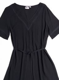 Платье из легкой вискозы с поясом и V-образным вырезом цвет черный размер EUR 38 (rus 44) VILA