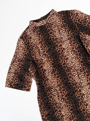 Платье сзади на молнии леопардовый принт размер UK 14 (rus 48-50) BY VERY