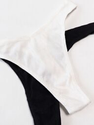 Трусы стринги женские в рубчик комплект из 2 шт цвет белый/чёрный размер EUR M (rus 44-46) H&M