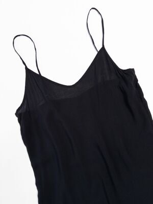 Платье из вискозы на регулируемых бретелях просвечивается цвет черный размер EUR 32 ( rus 38-40) H&M