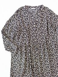 Платье из вискозы женское на пуговицах регулируется длина рукава цвет черный принт цветы размер EUR 54 (rus 60-62) ONLY Carmakoma