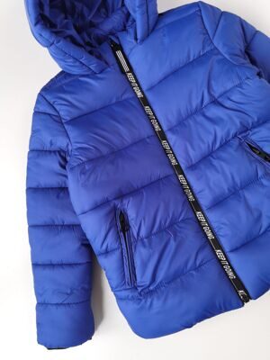 Куртка для мальчиков на флисовой подкладке цвет  василек OVS 110см(4-6)