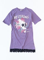 Платье-футболка хлопковое с кружевным низом цвет фиолетовый принт My sterlous размер EUR S (rus 42) C&A