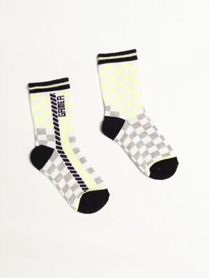 Носки хлопковые длинные для мальчика цвет белый/черный/неоново-желтый с принтом длина стопы 16-18 см (размер обуви 26-28 ) Primark
